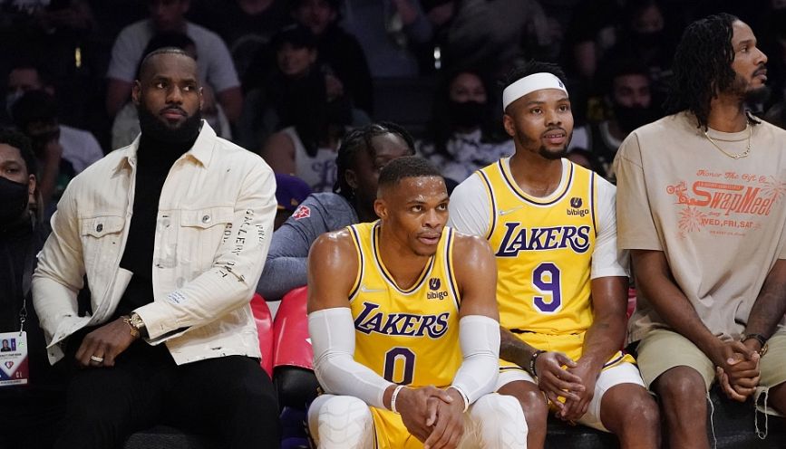 开云体育在线-福建队逆转天津队，浓眉哥带队取胜