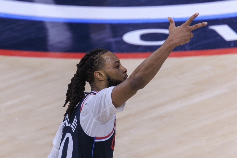 伦纳德关键战不手软，独行侠绝杀魔术